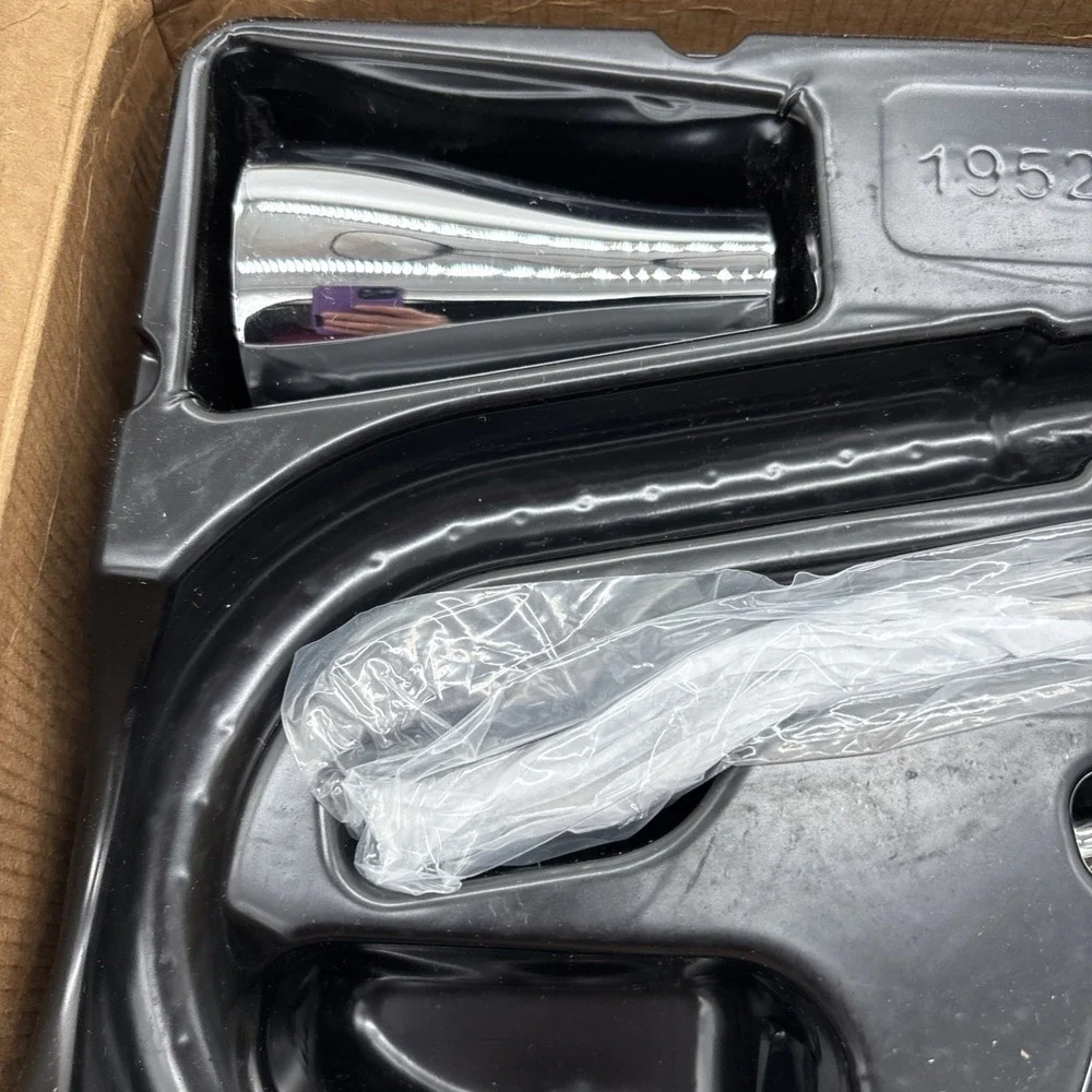 MOEN Essie 84716  High-Arc Widespread Chrome Bathroom‎ Faucet